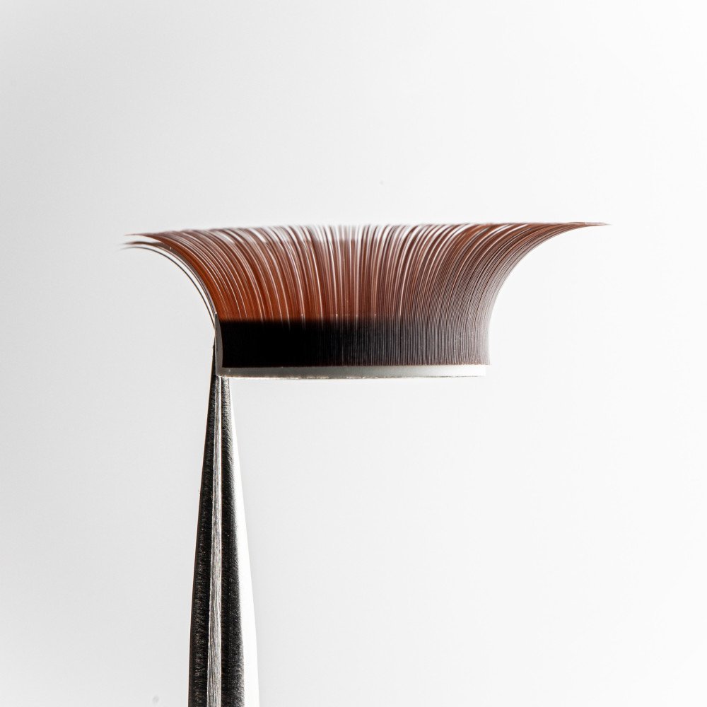 ריסים חומים במט Velvet Brown LASH&CASH SCULPTOR